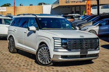 https://vehicle-cdn.autoleague.cloud/23977_620258547_1.jpg