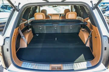 https://vehicle-cdn.autoleague.cloud/23977_620258547_16.jpg
