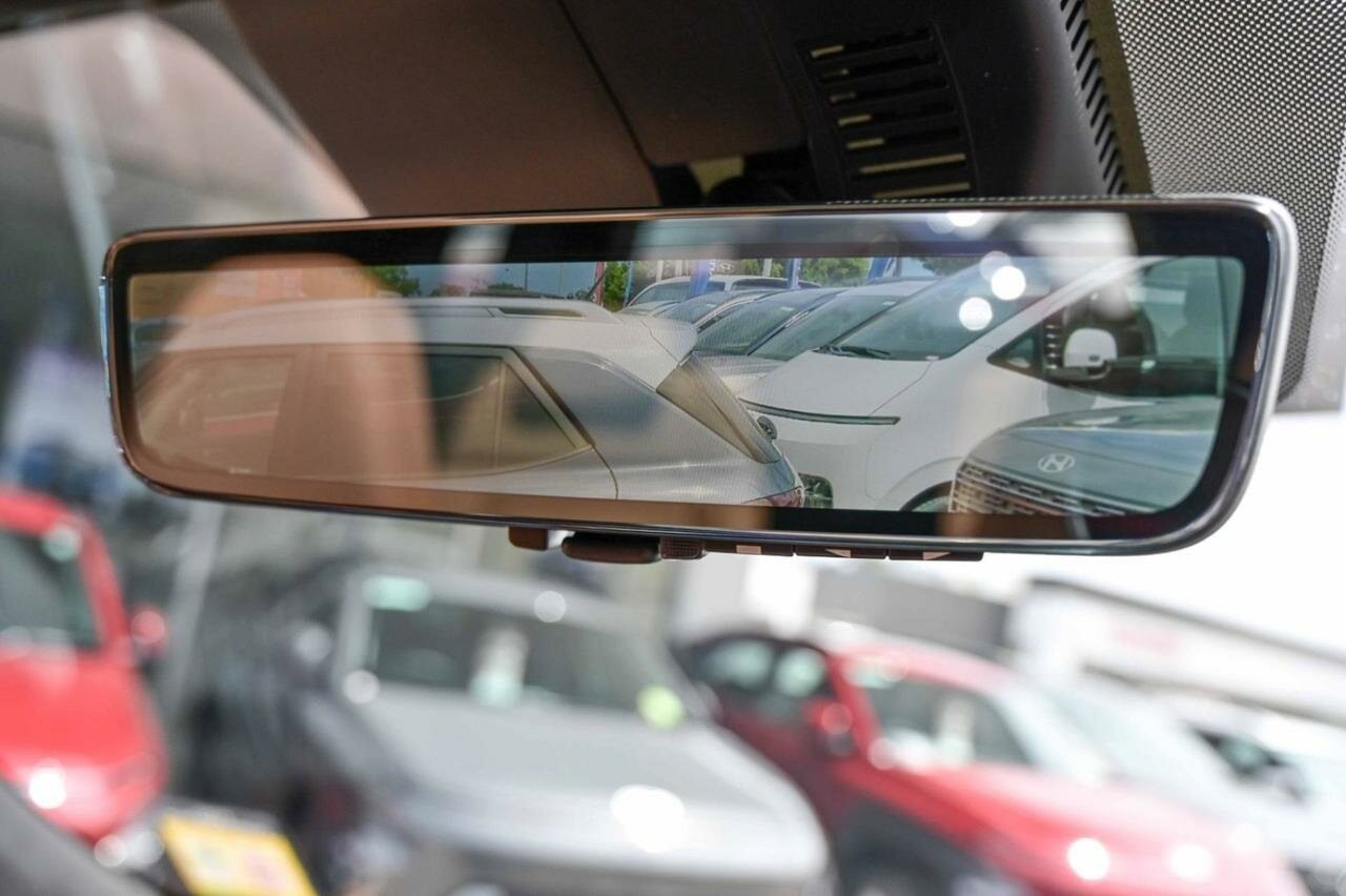 Hyundai Santa Fe image 4