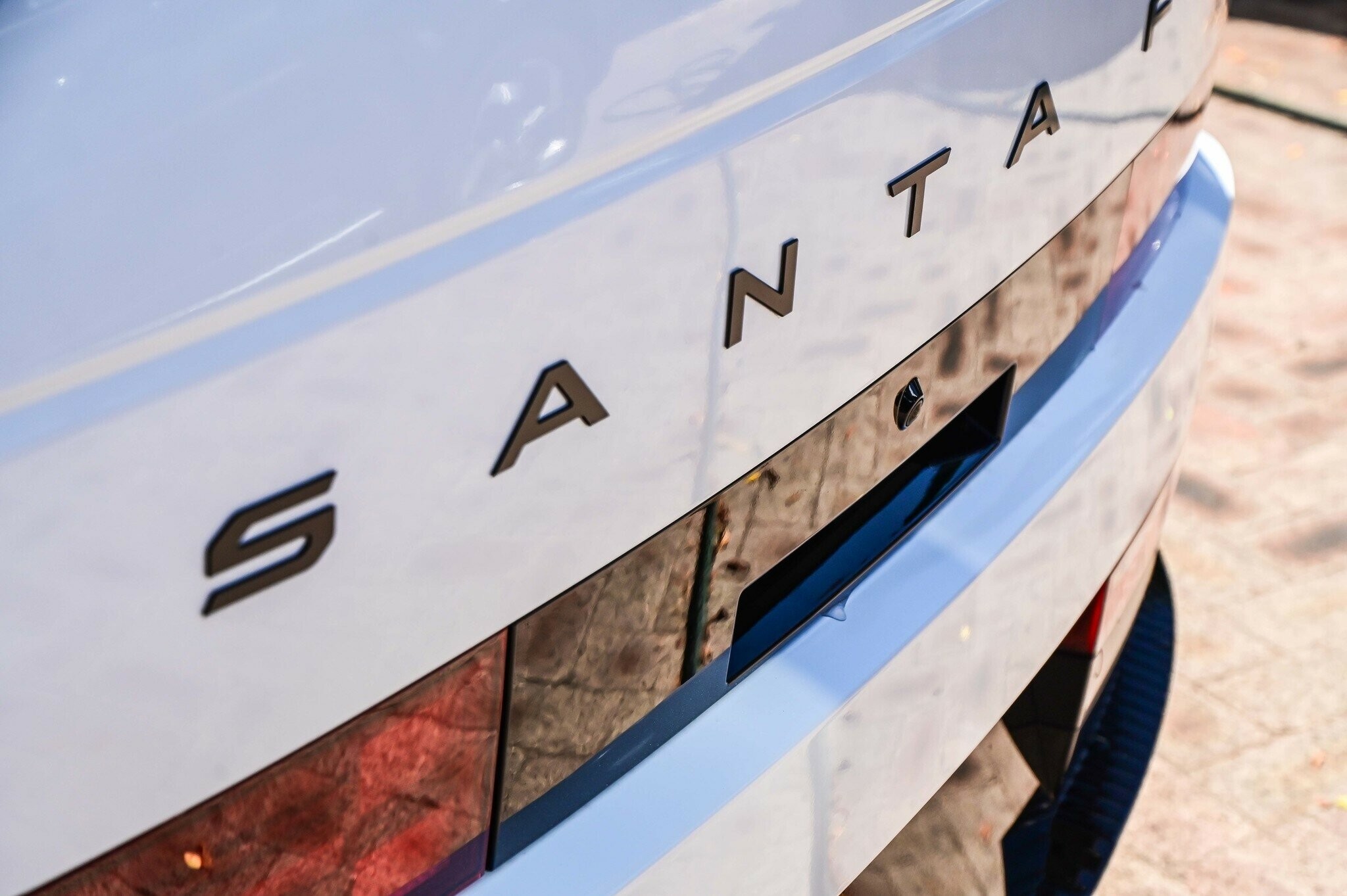 Hyundai Santa Fe image 4