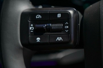 https://vehicle-cdn.autoleague.cloud/23977_620259226_16.jpg