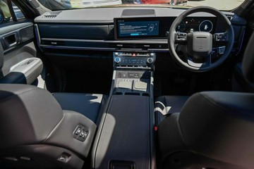 https://vehicle-cdn.autoleague.cloud/23977_620259226_23.jpg