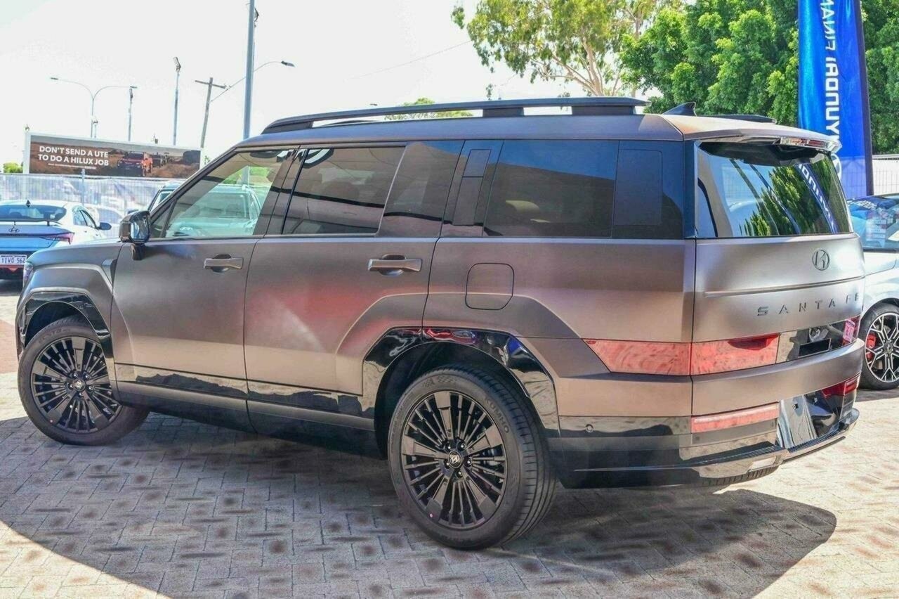 Hyundai Santa Fe image 3