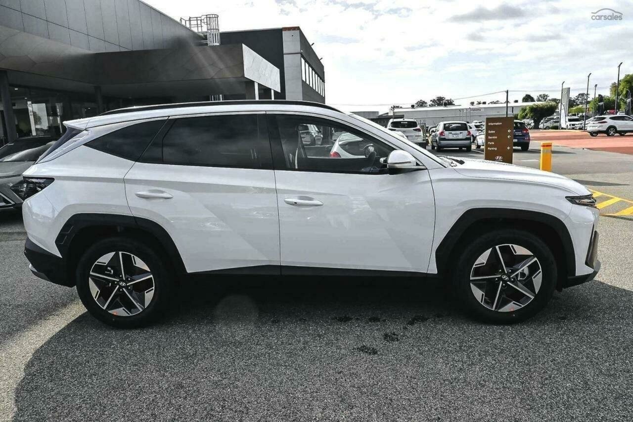 Hyundai Tucson image 4