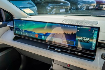 https://vehicle-cdn.autoleague.cloud/23977_620259817_14.jpg