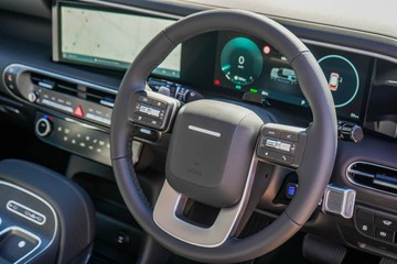 https://vehicle-cdn.autoleague.cloud/23977_620260275_21.jpg