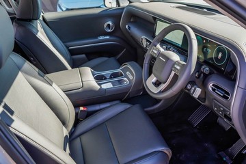 https://vehicle-cdn.autoleague.cloud/23977_620260275_6.jpg