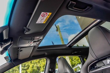 https://vehicle-cdn.autoleague.cloud/23977_620260413_15.jpg