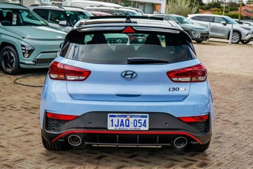 https://vehicle-cdn.autoleague.cloud/23977_620260413_3.jpg