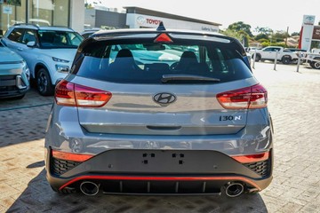 https://vehicle-cdn.autoleague.cloud/23977_620260426_3.jpg