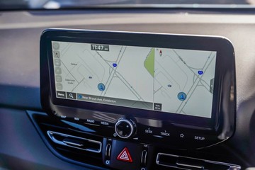 https://vehicle-cdn.autoleague.cloud/23977_620260432_16.jpg