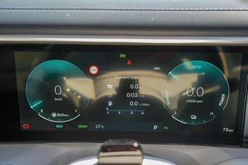 https://vehicle-cdn.autoleague.cloud/23977_620260467_19.jpg