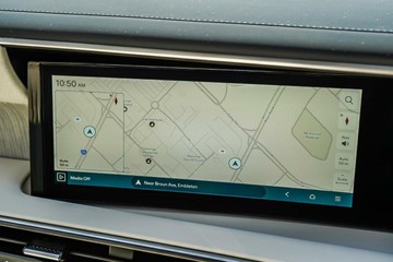 https://vehicle-cdn.autoleague.cloud/23977_620260467_20.jpg