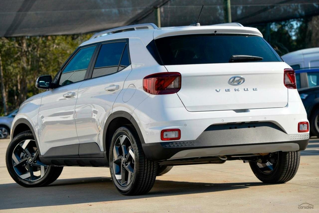 Hyundai Venue image 4