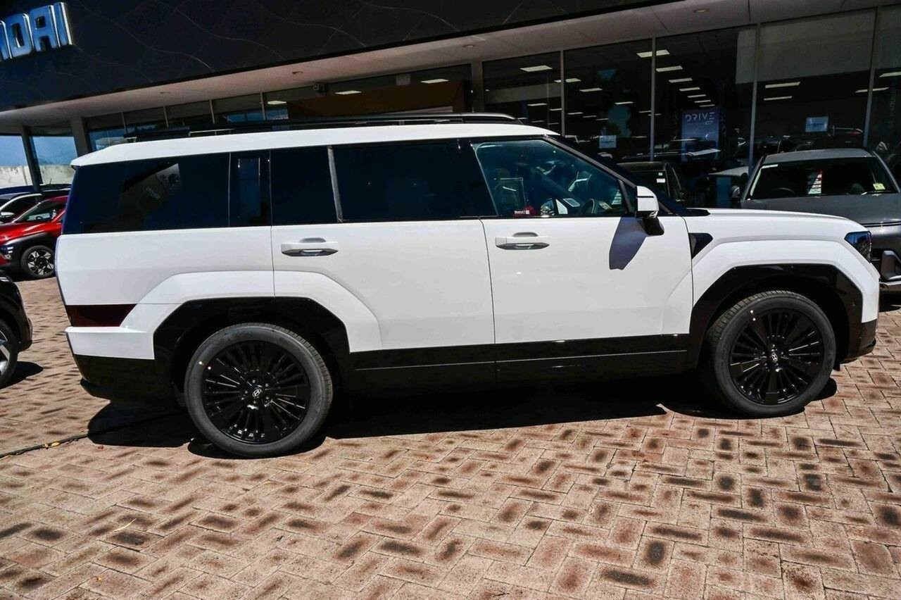 Hyundai Santa Fe image 3