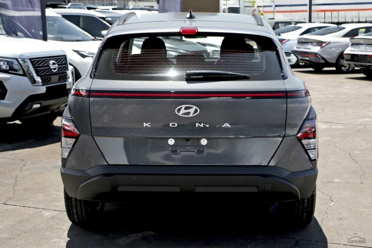 Hyundai Kona image 3