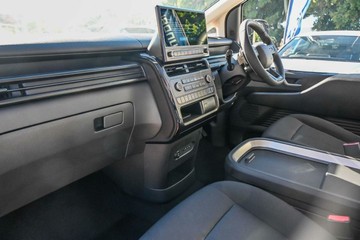 https://vehicle-cdn.autoleague.cloud/23977_620261098_8.jpg