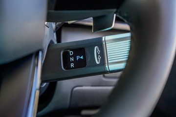 https://vehicle-cdn.autoleague.cloud/23977_620261126_21.jpg