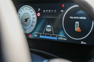 https://vehicle-cdn.autoleague.cloud/23977_620261286_11.jpg