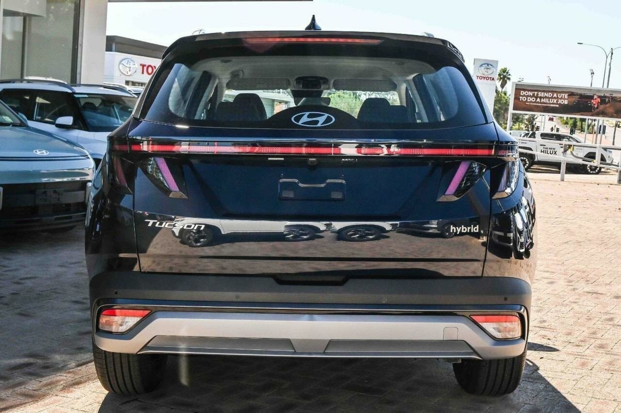 Hyundai Tucson image 3