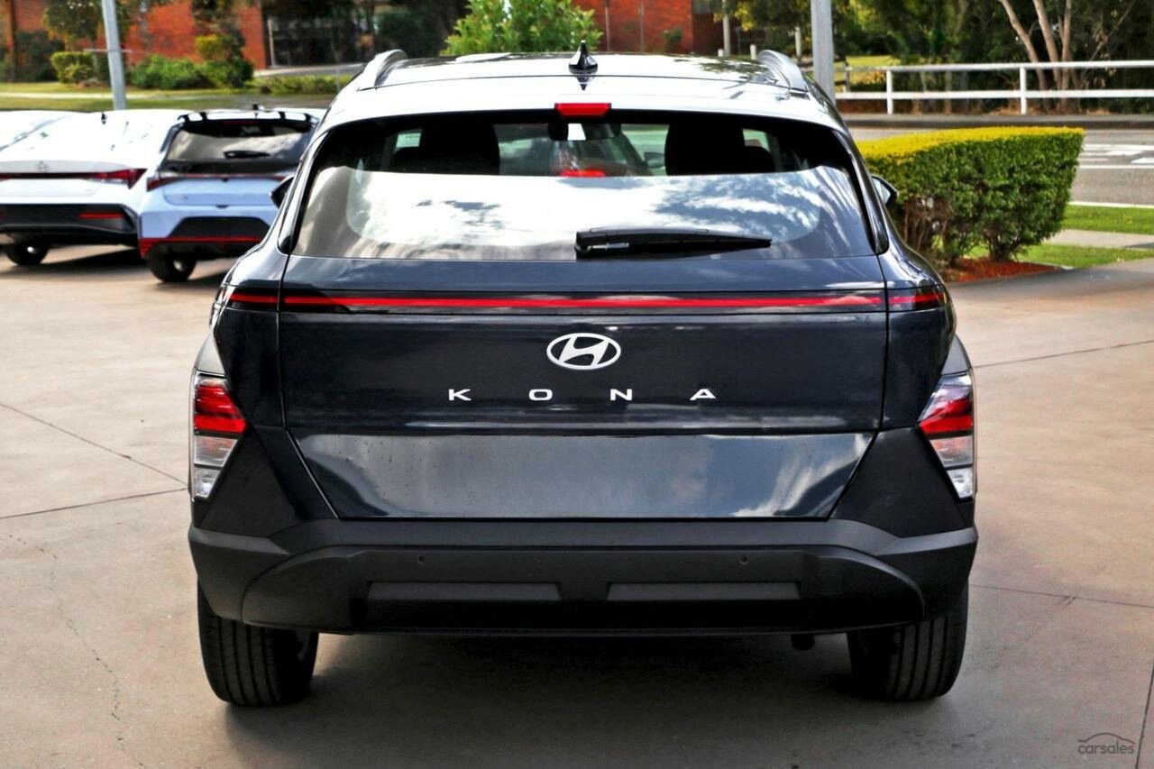 Hyundai Kona image 3