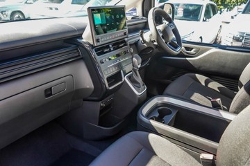 https://vehicle-cdn.autoleague.cloud/23977_620261933_9.jpg