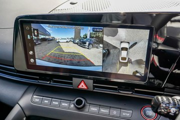 https://vehicle-cdn.autoleague.cloud/23977_620262136_16.jpg