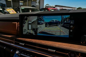 https://vehicle-cdn.autoleague.cloud/23977_620262985_11.jpg