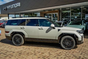 https://vehicle-cdn.autoleague.cloud/23977_620262985_6.jpg