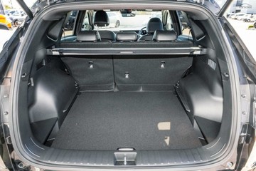 https://vehicle-cdn.autoleague.cloud/23977_620263095_10.jpg
