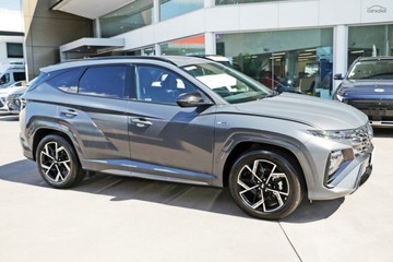 https://vehicle-cdn.autoleague.cloud/23977_620263100_5.jpg