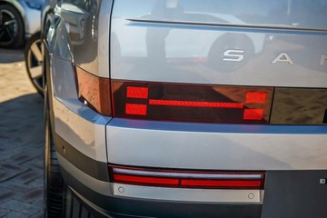 https://vehicle-cdn.autoleague.cloud/23977_620263317_7.jpg