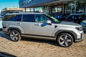 https://vehicle-cdn.autoleague.cloud/23977_620263317_8.jpg