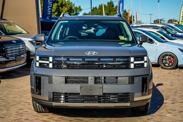 https://vehicle-cdn.autoleague.cloud/23977_620263324_2.jpg