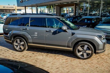 https://vehicle-cdn.autoleague.cloud/23977_620263324_7.jpg