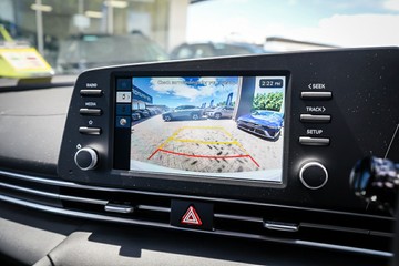 https://vehicle-cdn.autoleague.cloud/23977_620263344_16.jpg