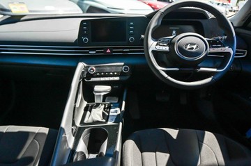 https://vehicle-cdn.autoleague.cloud/23977_620263346_18.jpg