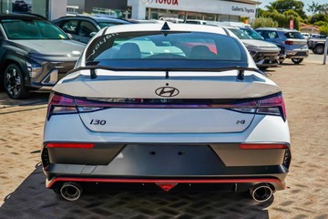https://vehicle-cdn.autoleague.cloud/23977_620263349_3.jpg