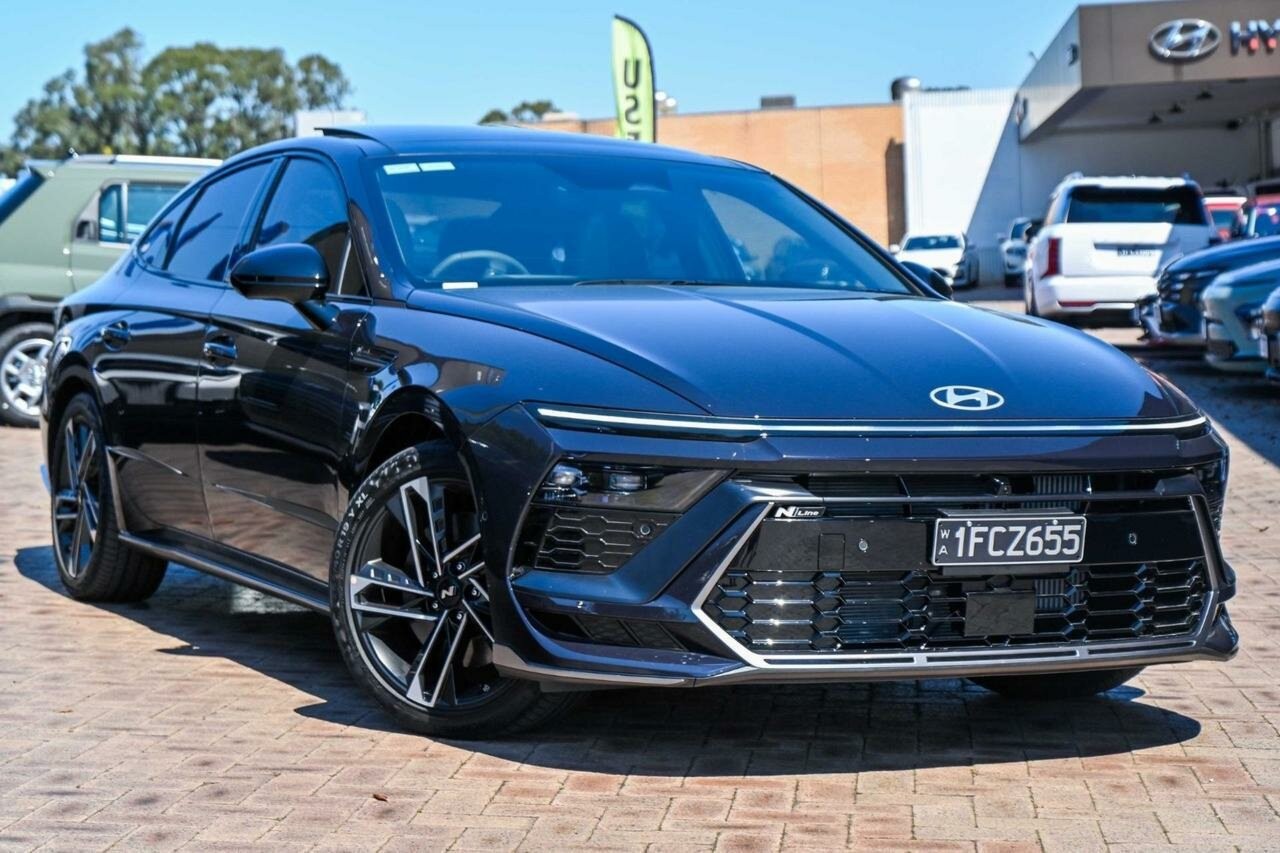 Hyundai Sonata image 1