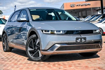 https://vehicle-cdn.autoleague.cloud/23977_620263623_1.jpg
