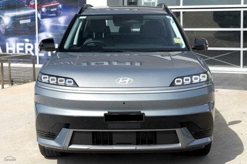 https://vehicle-cdn.autoleague.cloud/23977_620263661_2.jpg