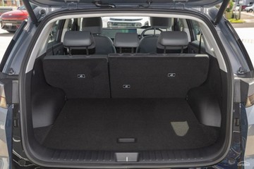 https://vehicle-cdn.autoleague.cloud/23977_620263661_9.jpg