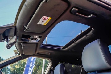 https://vehicle-cdn.autoleague.cloud/23977_620263765_20.jpg