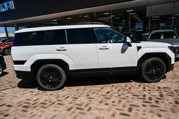 https://vehicle-cdn.autoleague.cloud/23977_620263765_7.jpg