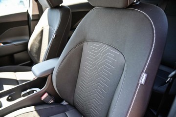 https://vehicle-cdn.autoleague.cloud/23977_620263795_17.jpg