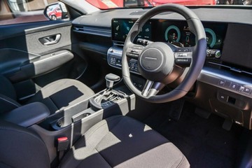 https://vehicle-cdn.autoleague.cloud/23977_620263795_6.jpg
