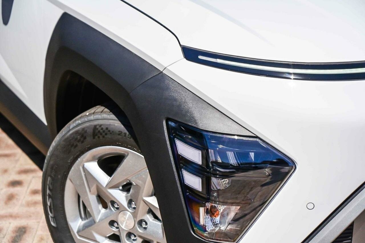 Hyundai Kona image 2