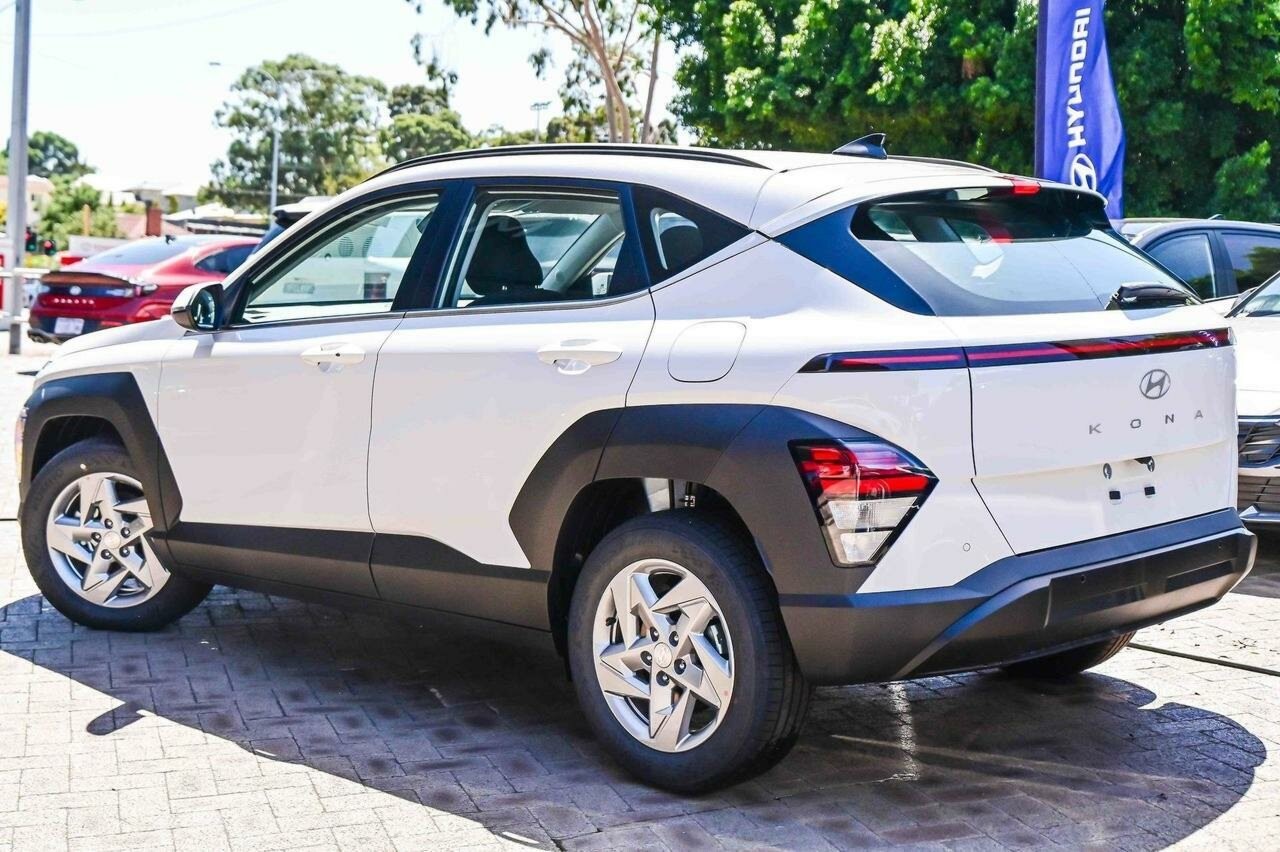 Hyundai Kona image 3