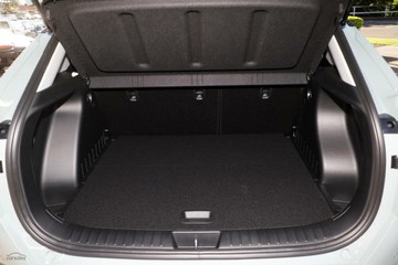 https://vehicle-cdn.autoleague.cloud/23977_620264021_10.jpg