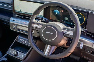 https://vehicle-cdn.autoleague.cloud/23977_620264021_18.jpg